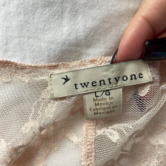 2000s Cream Lace Tank Top - Picture 6 of 8